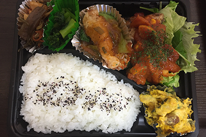 キッチングラシアスの手作り弁当